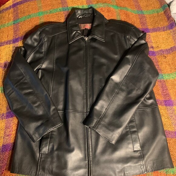 Mens Large Danier Black Leather Jacket - Picture 1 of 9